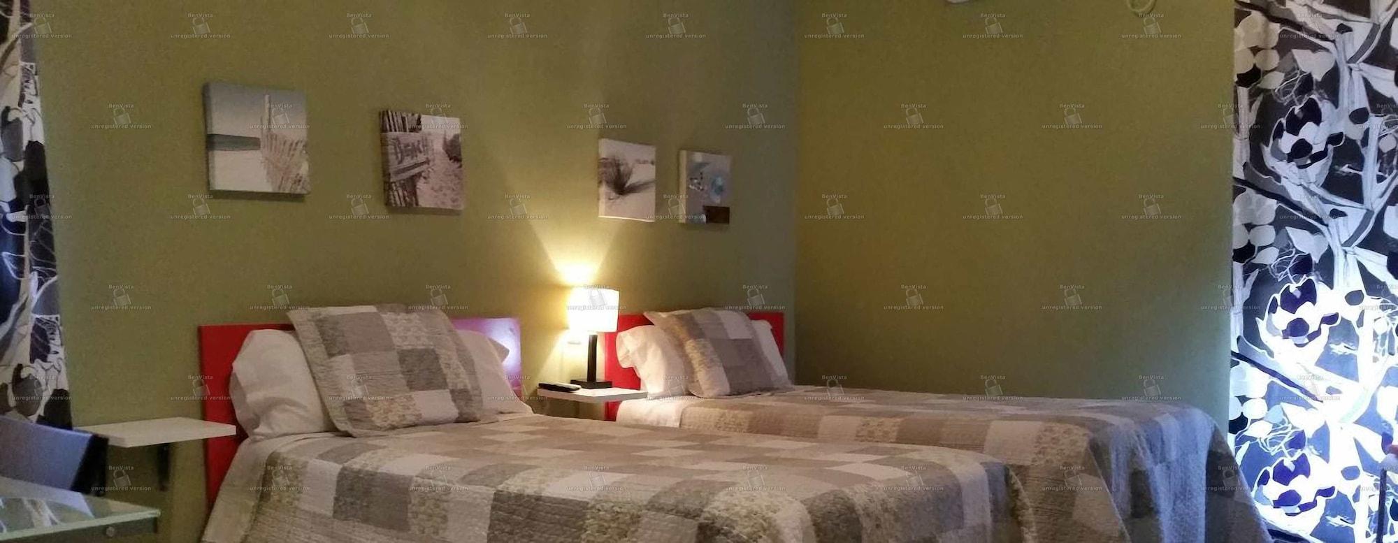 Hostal Aravaca Garden Madrid Luaran gambar