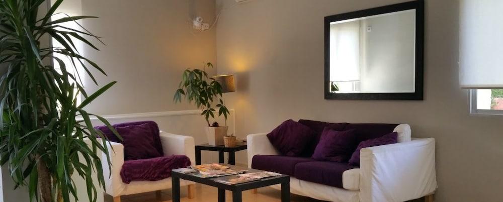 Hostal Aravaca Garden Madrid Luaran gambar