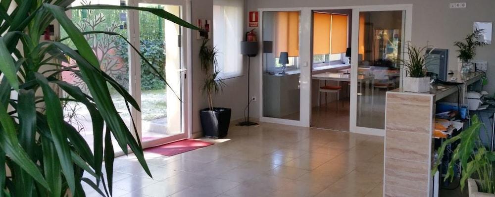 Hostal Aravaca Garden Madrid Luaran gambar