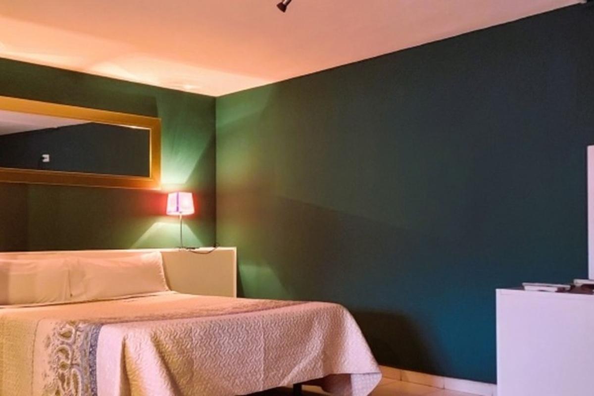 Hostal Aravaca Garden Madrid Luaran gambar