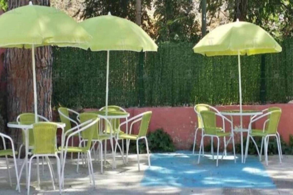 Hostal Aravaca Garden Madrid Luaran gambar