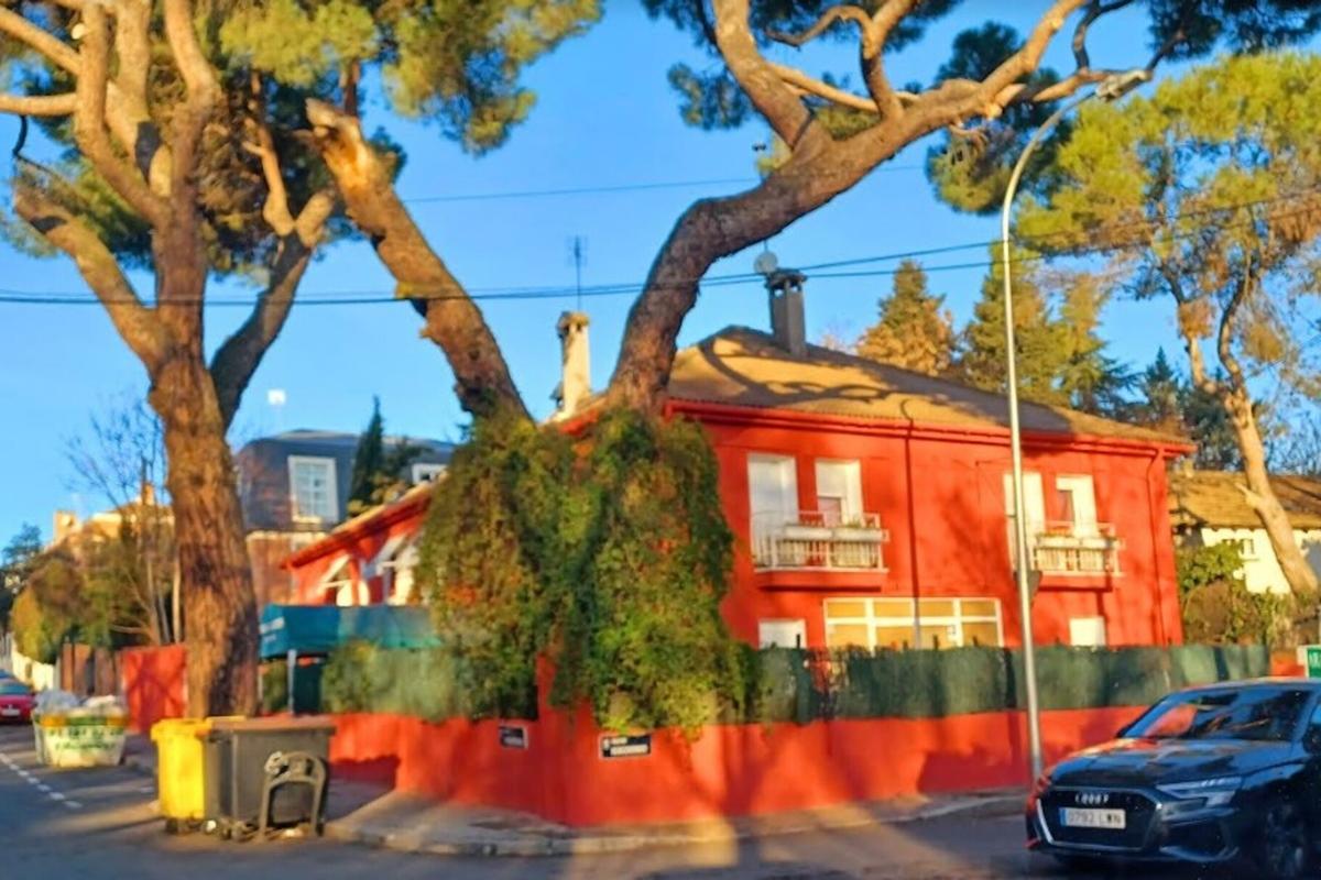 Hostal Aravaca Garden Madrid Luaran gambar